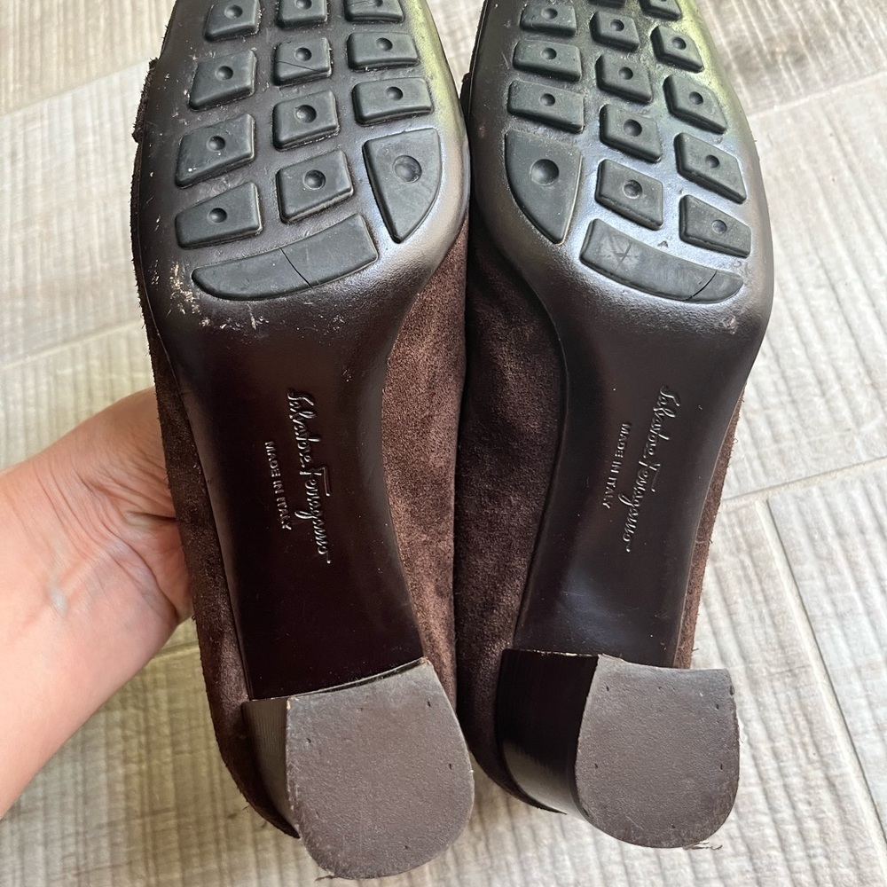 FERRAGAMO Suede Shoes Loafers Heels - Picture 8 of 9